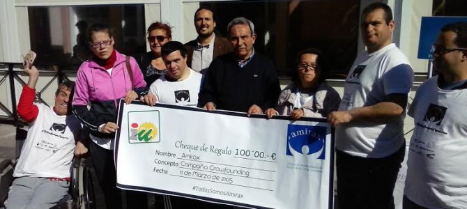 IU participa en la lucha de Amirax colaborando con 100 euros en la campaña de Crowdfunding que el colectivo está llevando a cabo para financiar su Centro de Día